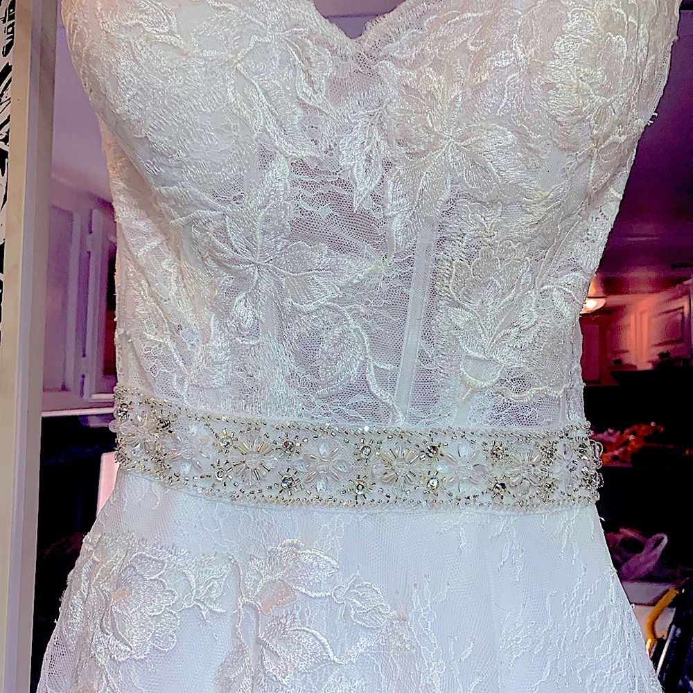 Sweetheart LO’ARDO Wedding Dress